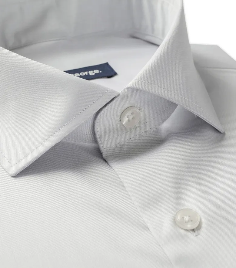 Chemise en twill facile à repasser
