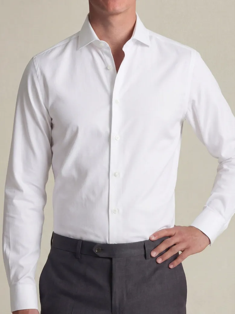 Chemise en pinpoint facile à repasser