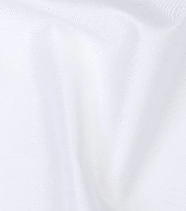 Chemise en twill facile à repasser