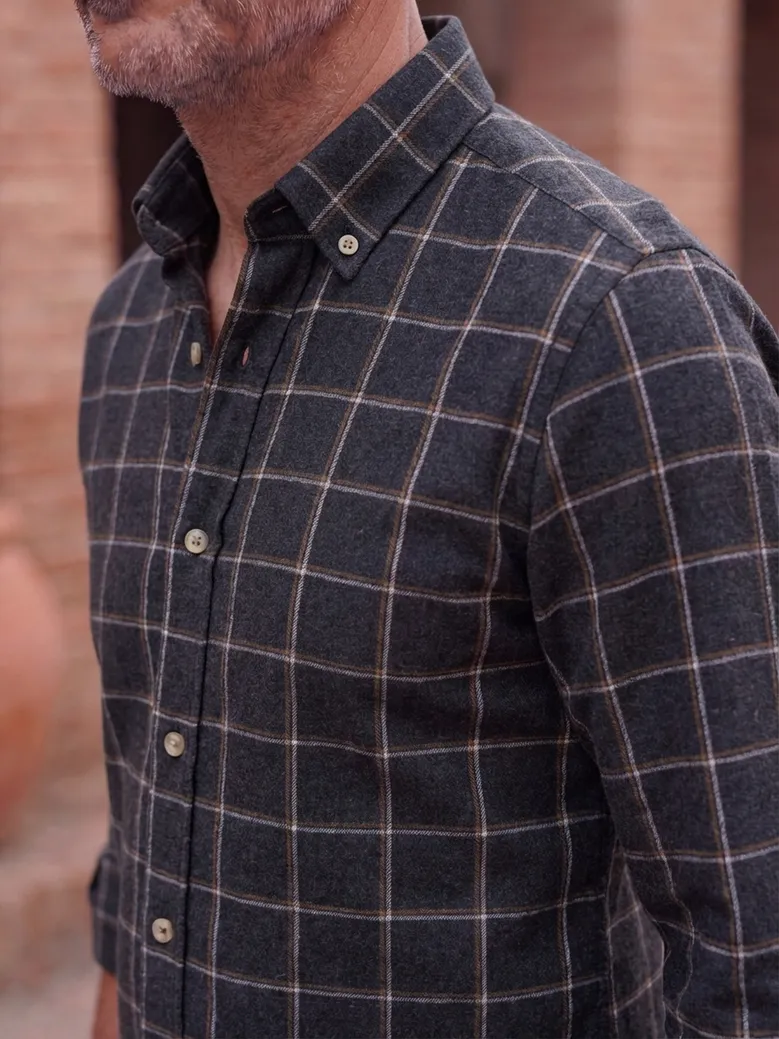 Chemise en flanelle légère et douce